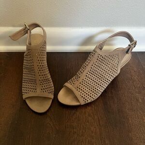 Unisa Perforated Tan Sandals
